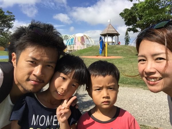 命の卵 平和記念公園 の遊具がとっても面白い 沖縄移住からの北海道東川町へ地方移住 らしく 生きる家族